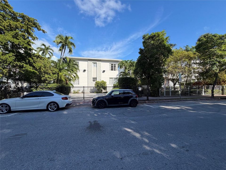 En Venta: $265,000 (1 camas, 1 baños, 670 Pies cuadrados)