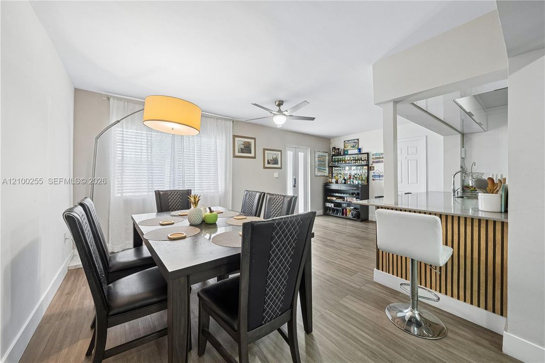 For Sale: $540,000 (3 beds, 2 baths, 1524 Square Feet)