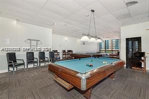 For Rent: $6,500 (2 beds, 2 baths, 1350 Square Feet)