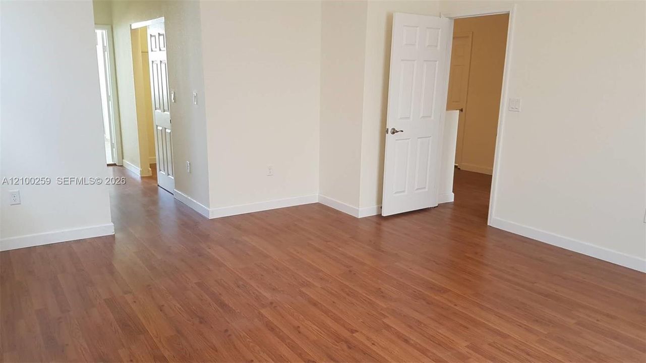 For Rent: $4,000 (4 beds, 3 baths, 2462 Square Feet)