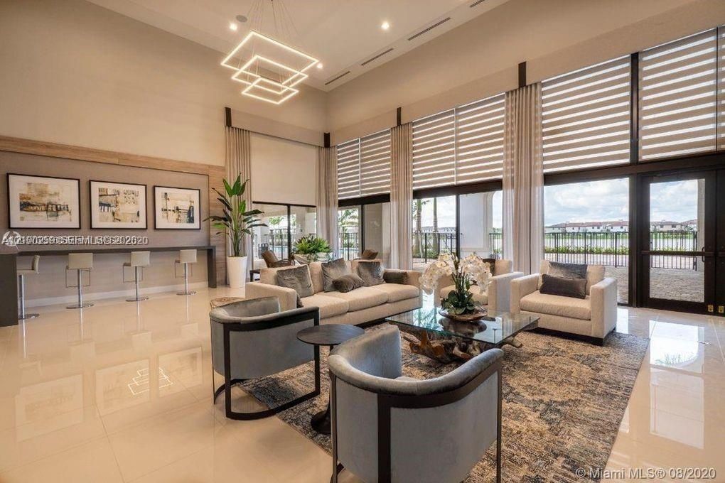 For Rent: $4,000 (4 beds, 3 baths, 2462 Square Feet)
