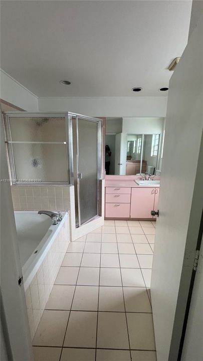 В аренду: $2,150 (2 спален, 1 ванн, 0 Квадратных фут)