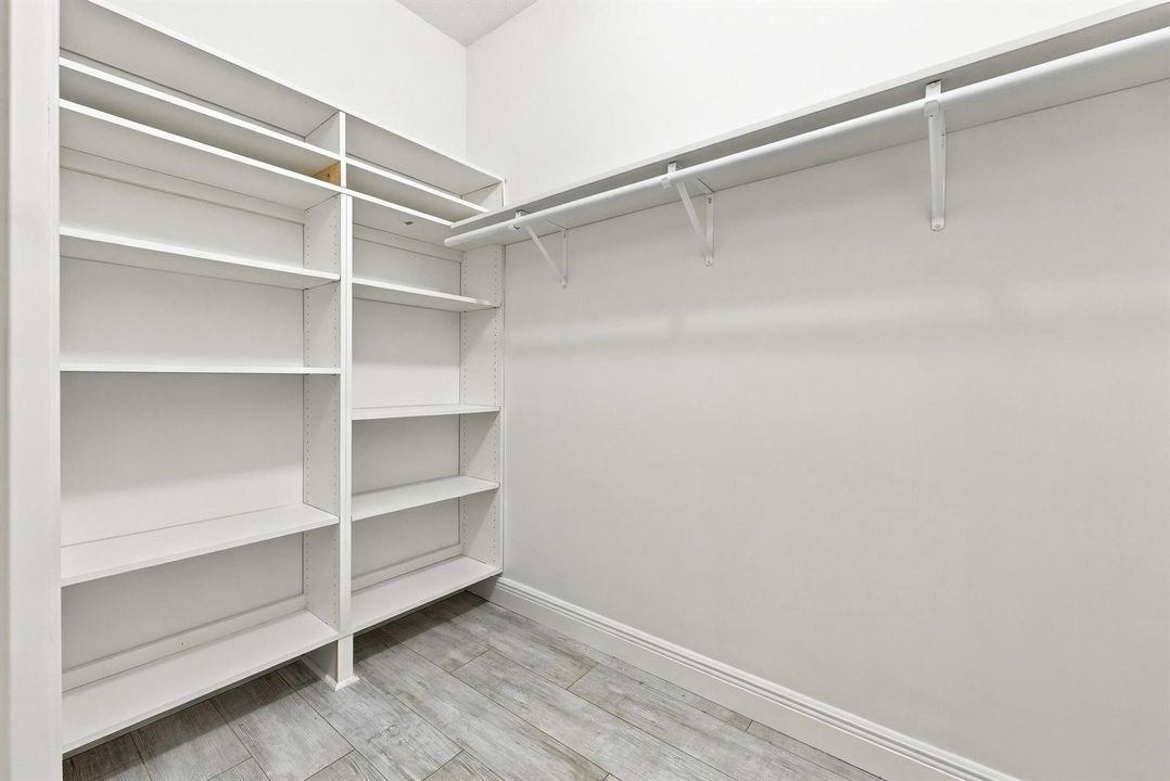 Walk In Closet