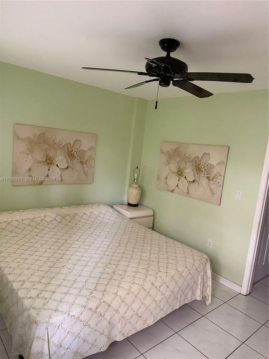 For Rent: $1,575 (1 beds, 1 baths, 500 Square Feet)
