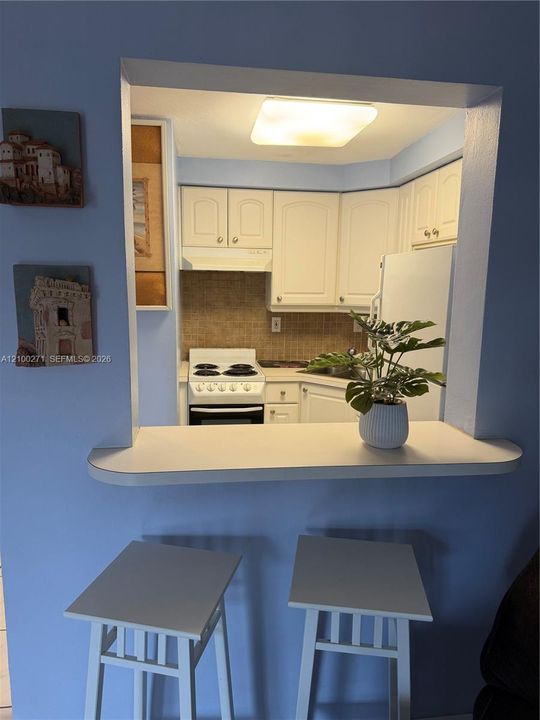 For Rent: $1,575 (1 beds, 1 baths, 500 Square Feet)