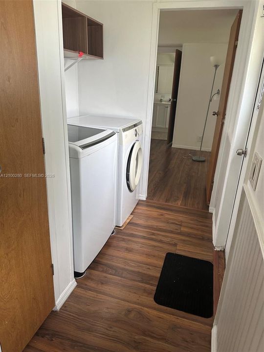 В аренду: $1,800 (2 спален, 2 ванн, 850 Квадратных фут)