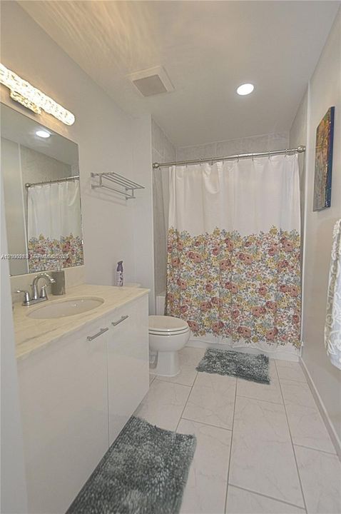 В аренду: $3,500 (2 спален, 2 ванн, 1036 Квадратных фут)