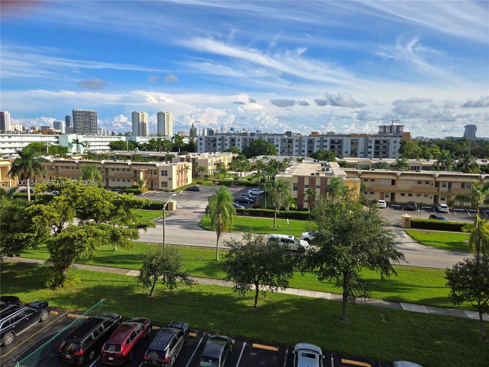 For Rent: $2,150 (2 beds, 2 baths, 1092 Square Feet)