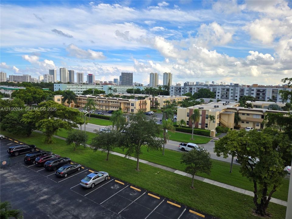 For Rent: $2,150 (2 beds, 2 baths, 1092 Square Feet)
