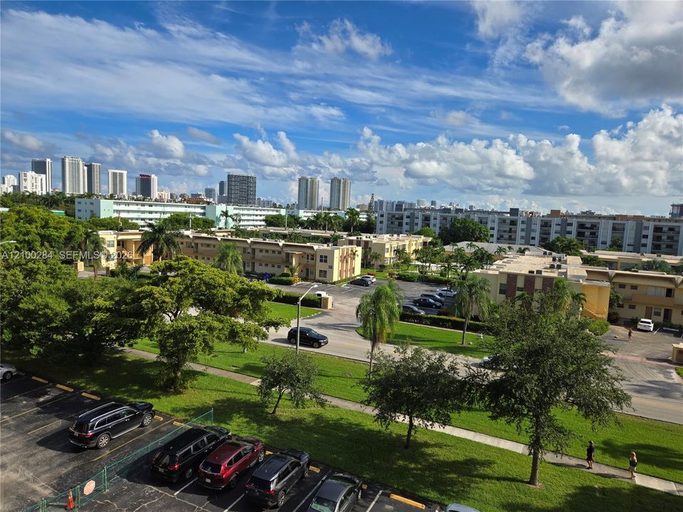 For Rent: $2,150 (2 beds, 2 baths, 1092 Square Feet)