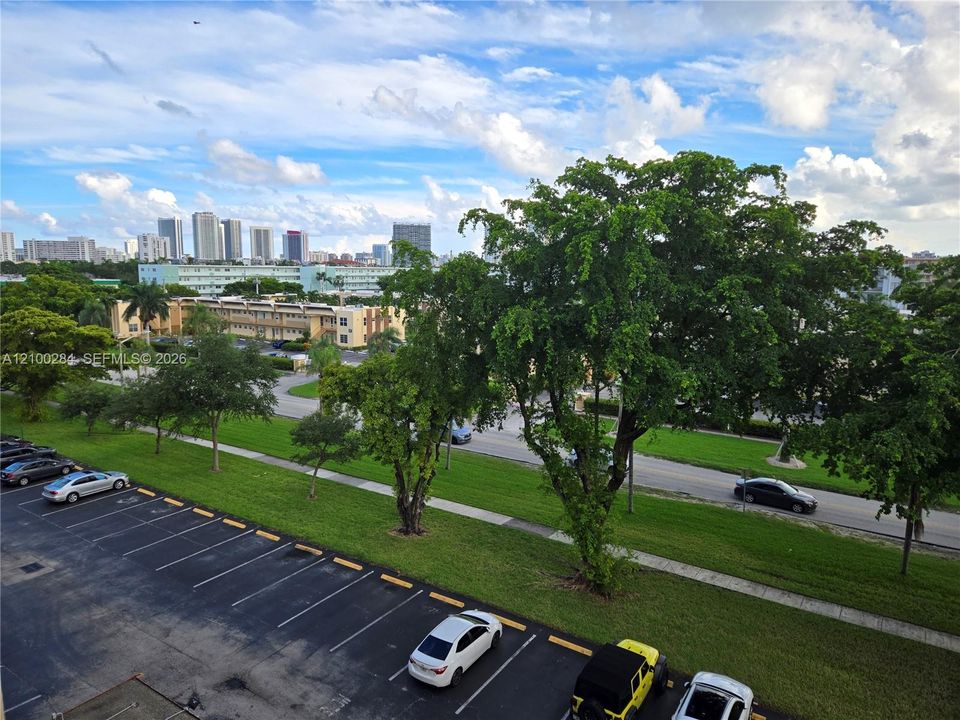 For Rent: $2,150 (2 beds, 2 baths, 1092 Square Feet)