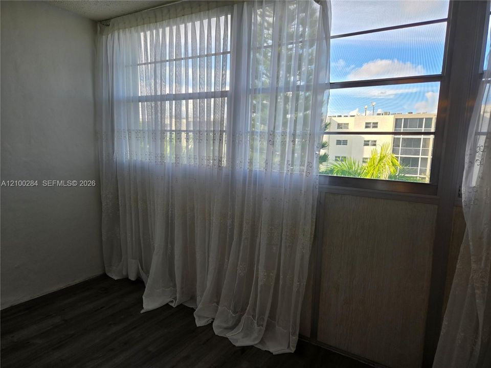 For Rent: $2,150 (2 beds, 2 baths, 1092 Square Feet)