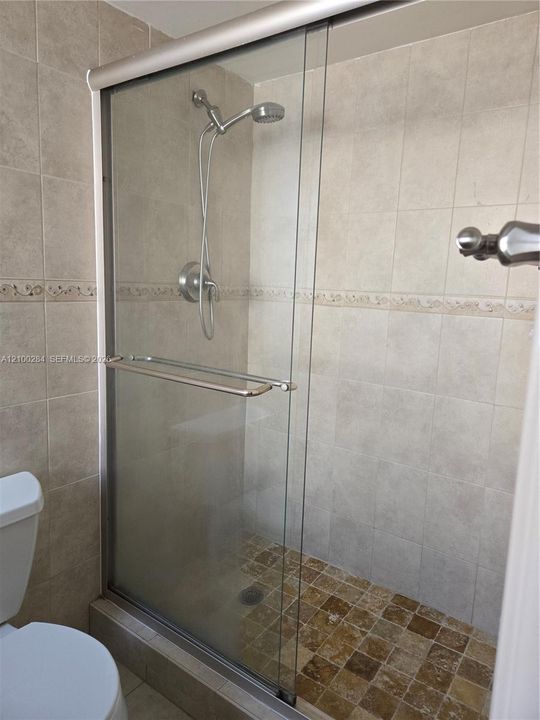 For Rent: $2,150 (2 beds, 2 baths, 1092 Square Feet)