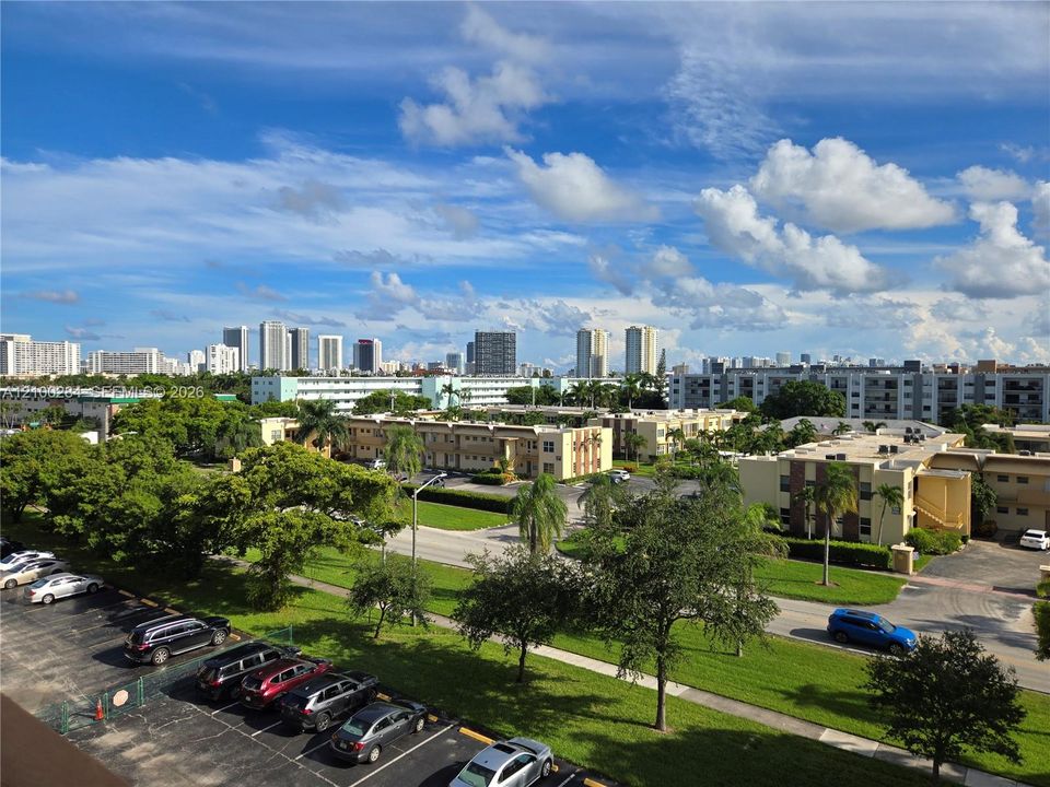 For Rent: $2,150 (2 beds, 2 baths, 1092 Square Feet)