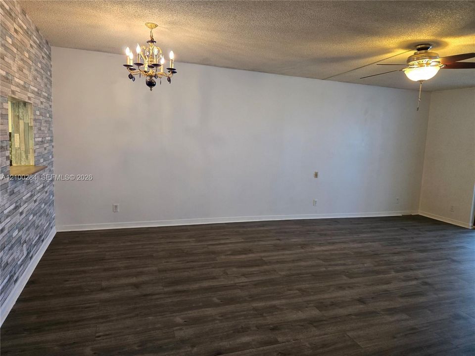 For Rent: $2,150 (2 beds, 2 baths, 1092 Square Feet)