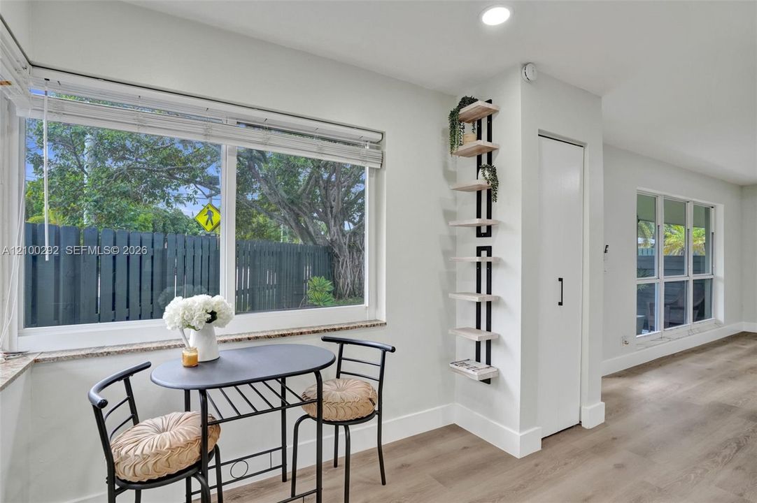 Just renovated lichen with all new appliances.