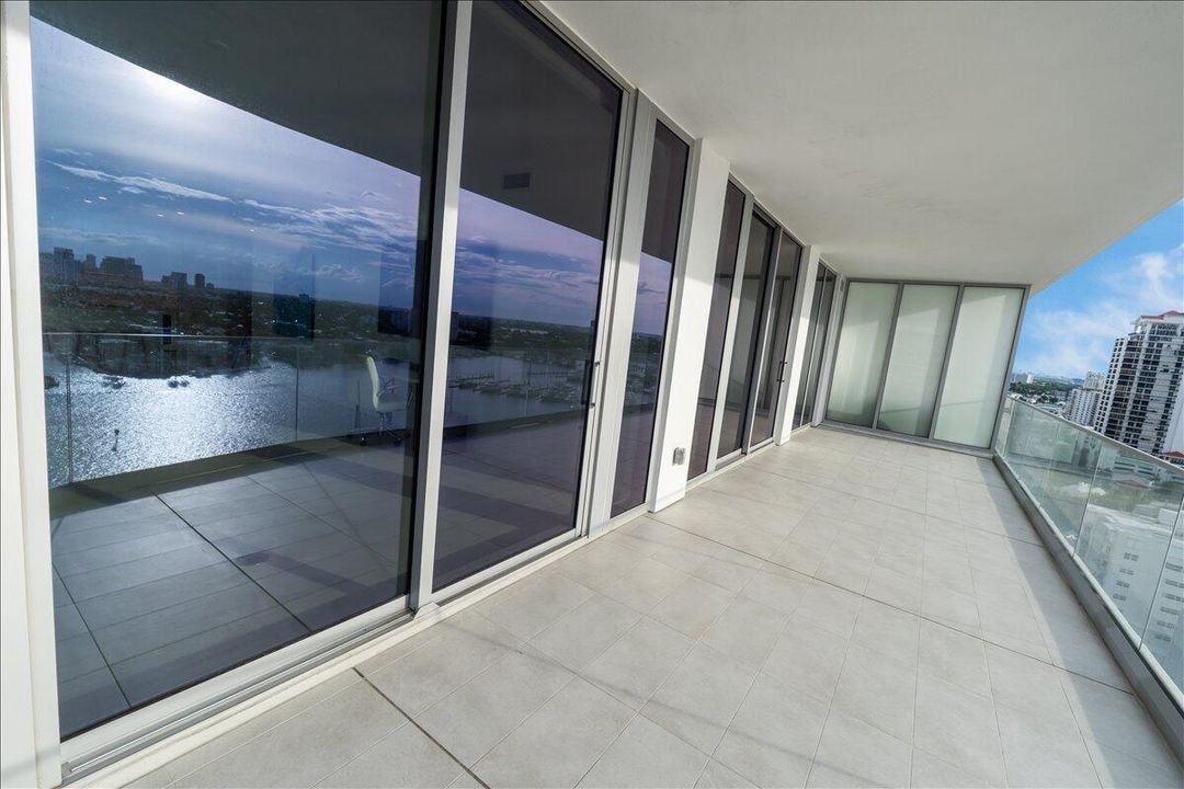 27-DSC09422
