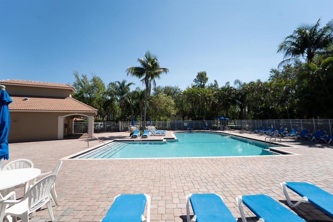 Community pool