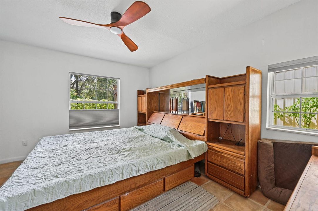 59-web-or-mls-Main Bedroom_2