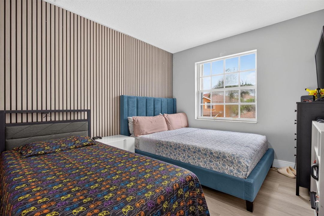 36-web-or-mls-2911-36