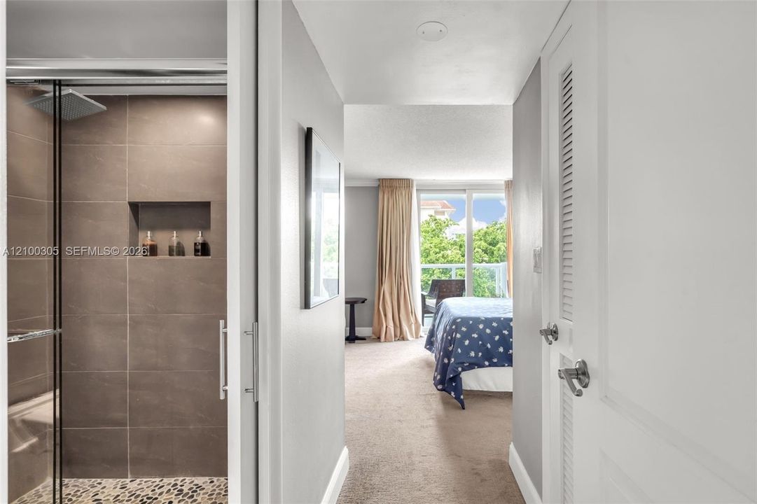 En Venta: $588,000 (2 camas, 2 baños, 1441 Pies cuadrados)