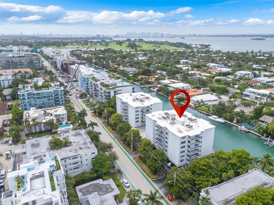 En Venta: $588,000 (2 camas, 2 baños, 1441 Pies cuadrados)