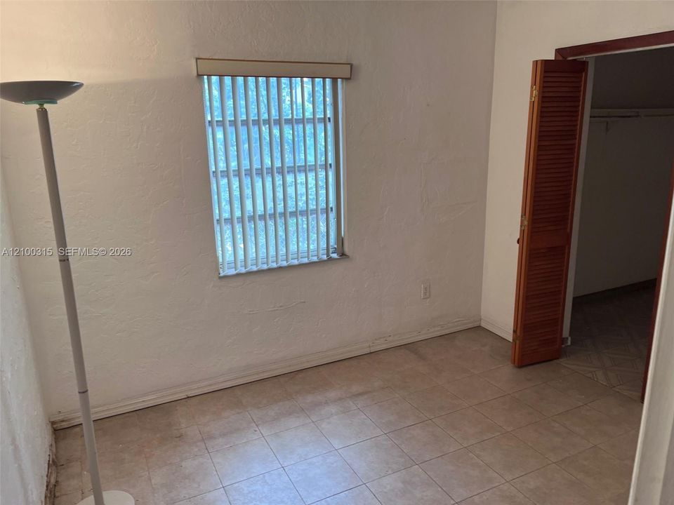 For Sale: $499,000 (3 beds, 1 baths, 1518 Square Feet)