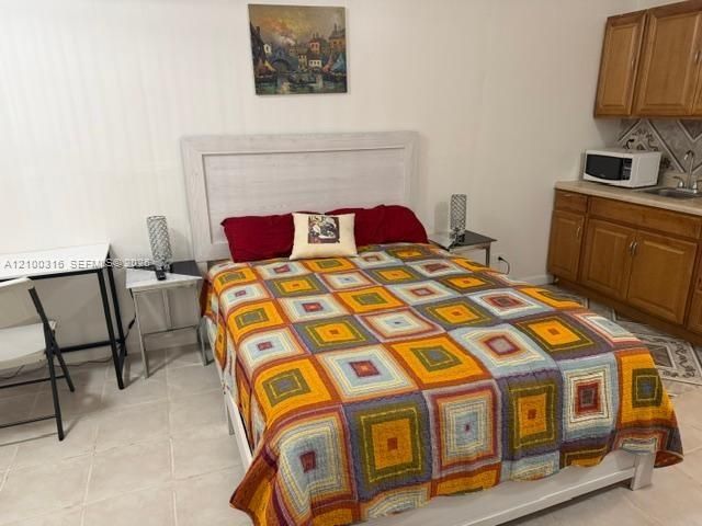 En Venta: $125,000 (0 camas, 1 baños, 320 Pies cuadrados)