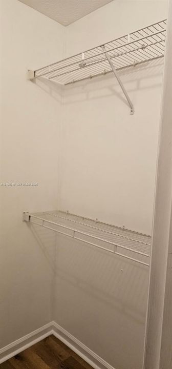 На продажу: $229,900 (2 спален, 2 ванн, 1425 Квадратных фут)
