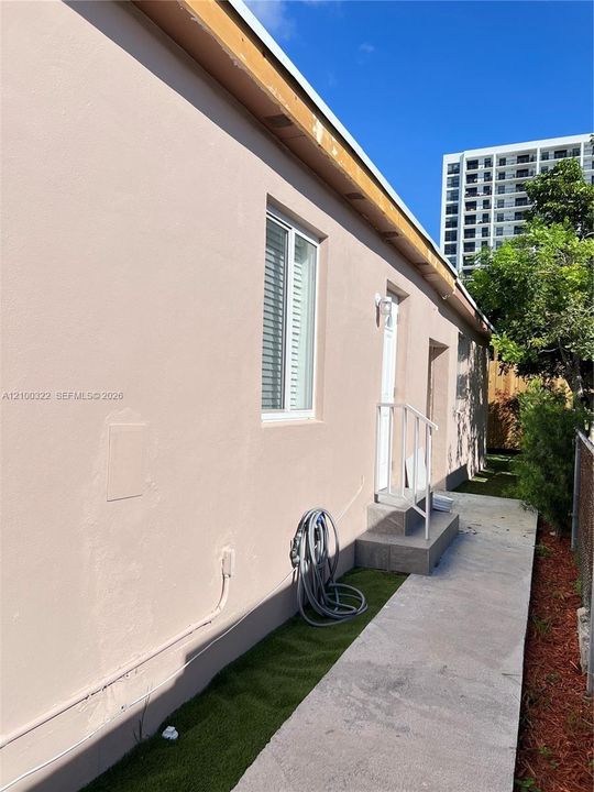 En Renta: $2,650 (2 camas, 2 baños, 2014 Pies cuadrados)