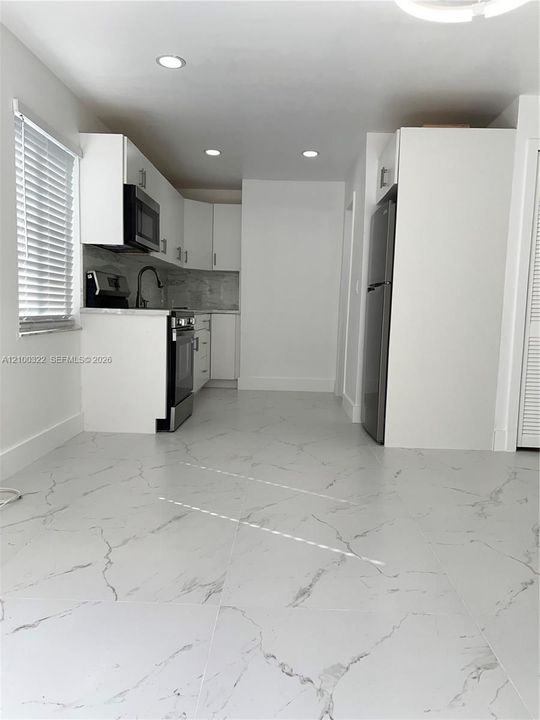 En Renta: $2,650 (2 camas, 2 baños, 2014 Pies cuadrados)