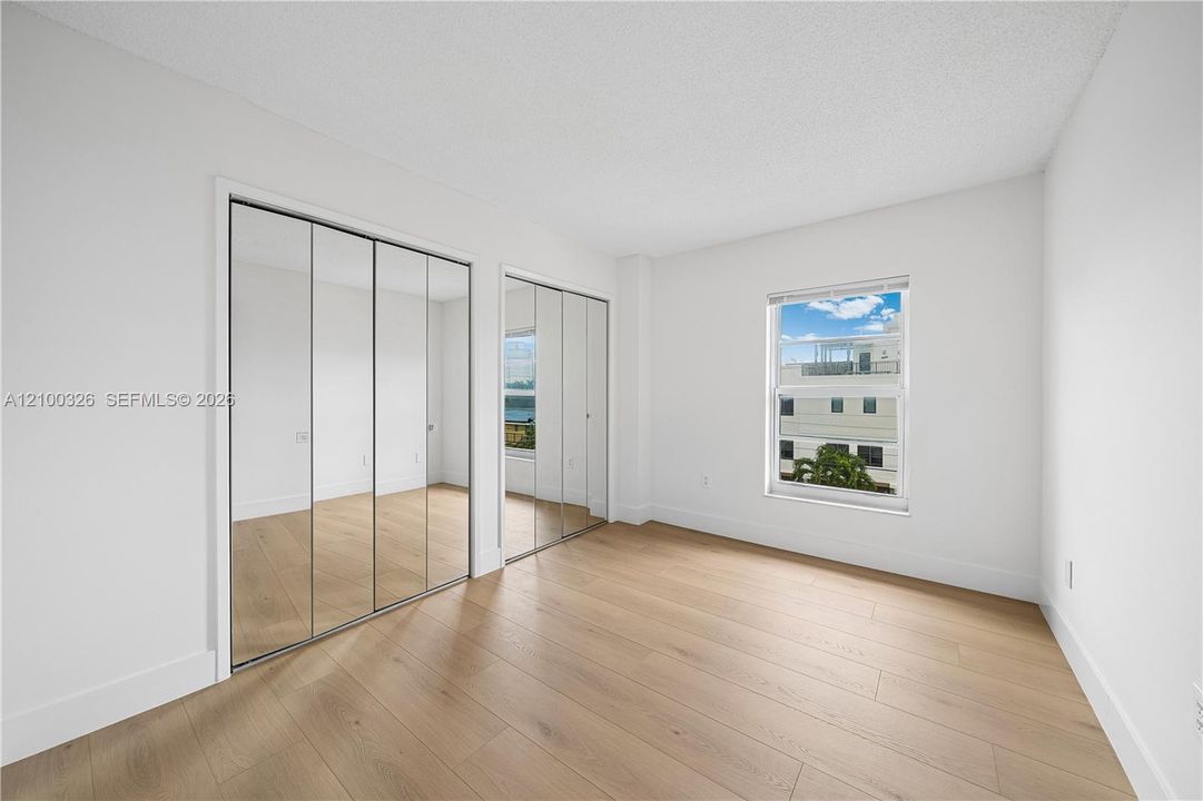 В аренду: $3,950 (2 спален, 2 ванн, 1000 Квадратных фут)