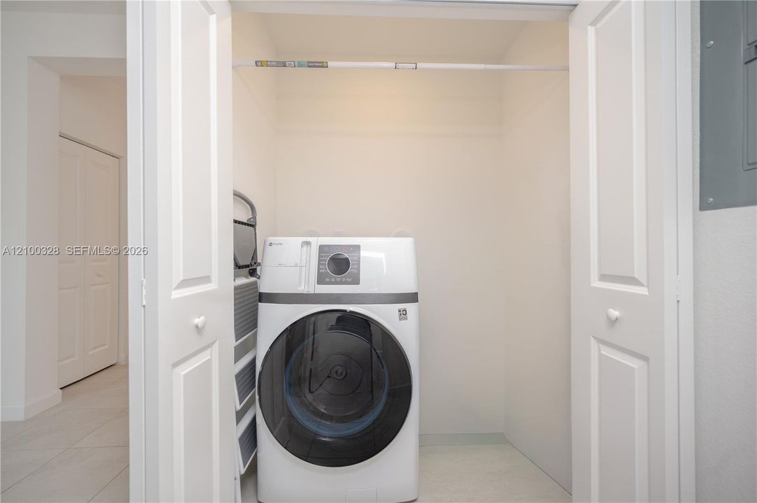 En Renta: $2,800 (3 camas, 2 baños, 1446 Pies cuadrados)