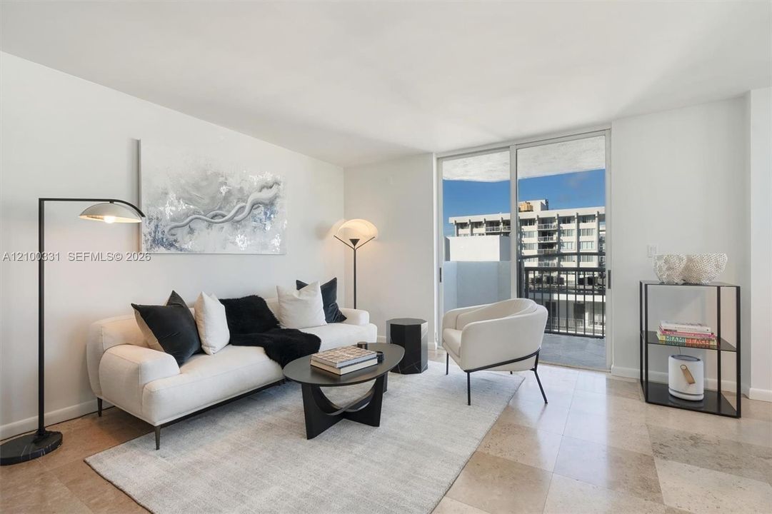 For Rent: $4,200 (2 beds, 2 baths, 1030 Square Feet)