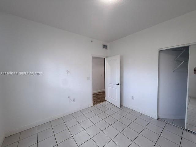En Renta: $3,650 (3 camas, 2 baños, 1700 Pies cuadrados)