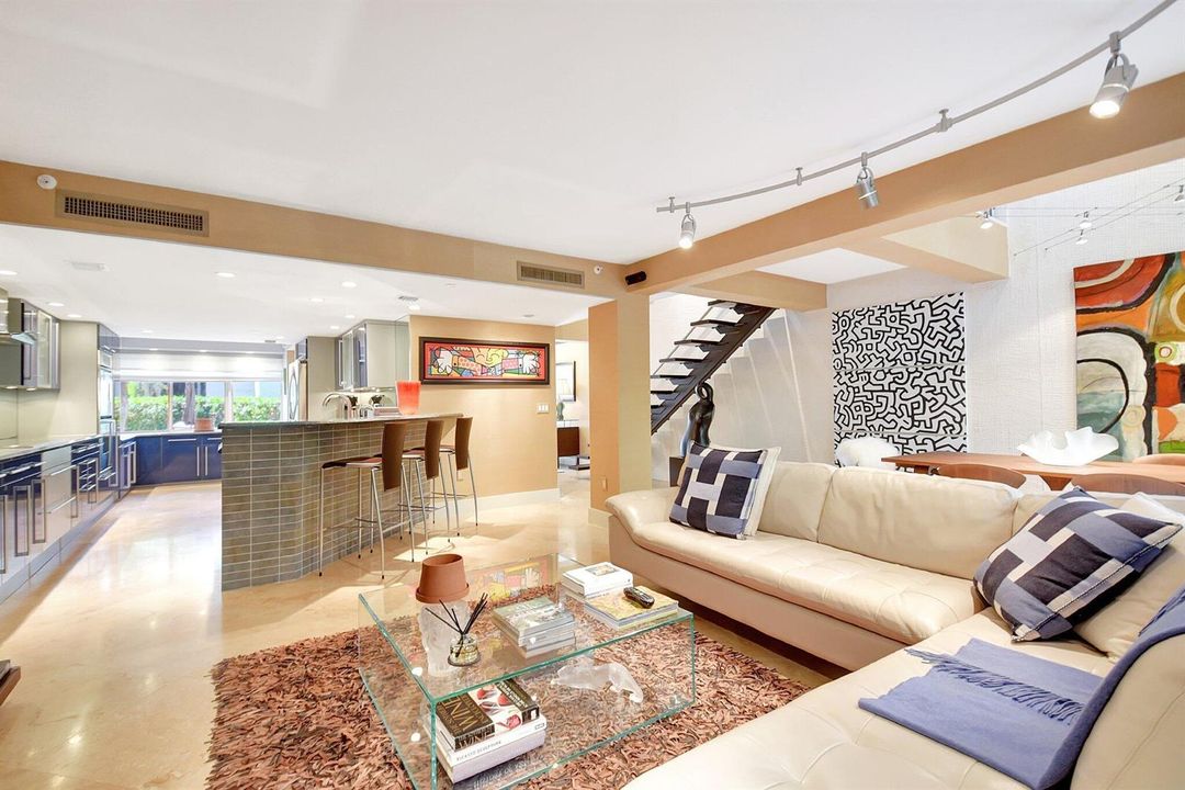 Luxury Layout, Floating Stairs, Accents
