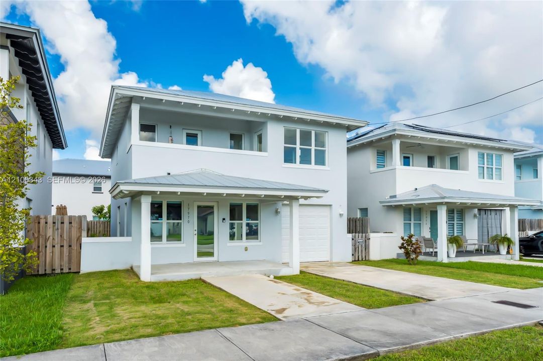 En Venta: $649,900 (4 camas, 2 baños, 1864 Pies cuadrados)