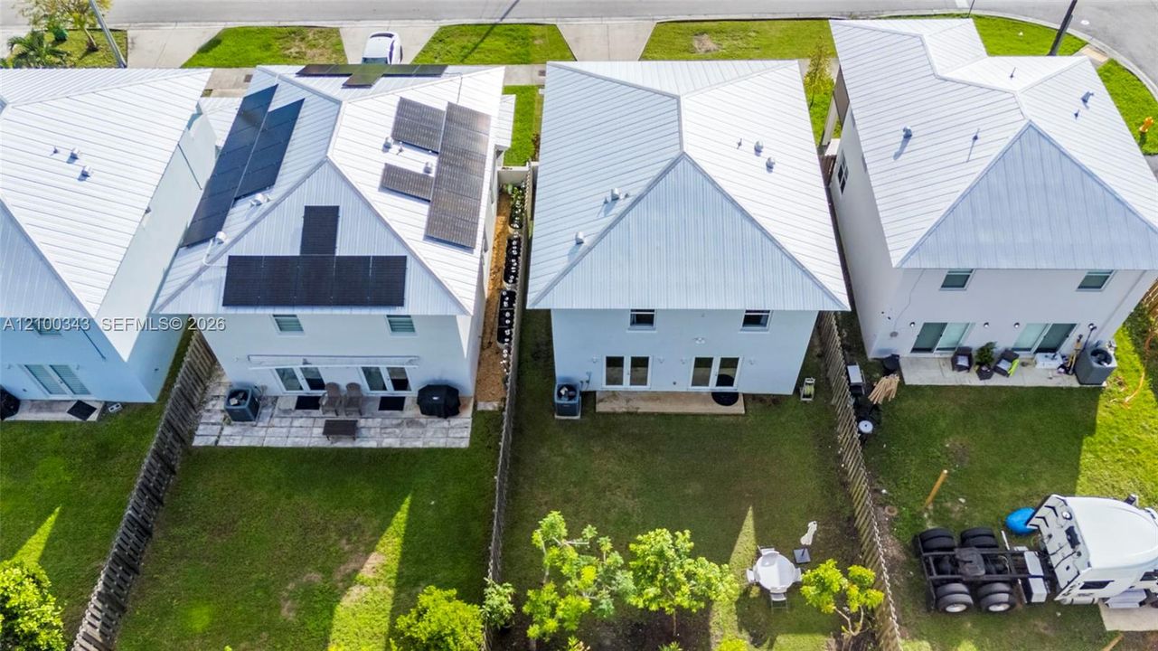 En Venta: $649,900 (4 camas, 2 baños, 1864 Pies cuadrados)