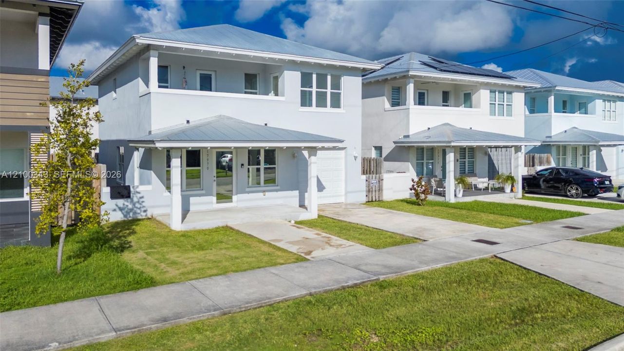 En Venta: $649,900 (4 camas, 2 baños, 1864 Pies cuadrados)
