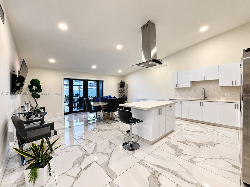 For Sale: $799,000 (4 beds, 3 baths, 2301 Square Feet)