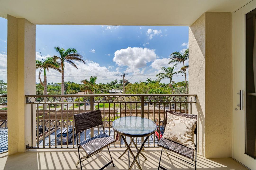 45-web-or-mls-Exterior-10 (2)