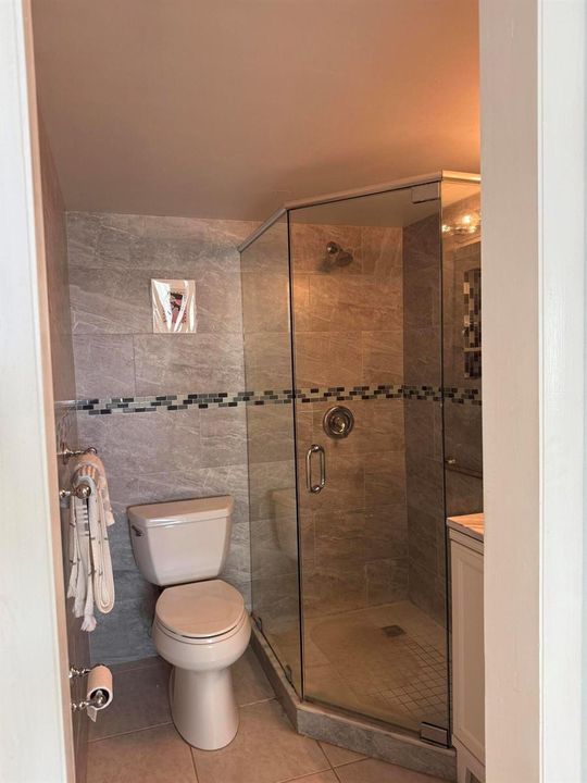 Owners Shower - Copy