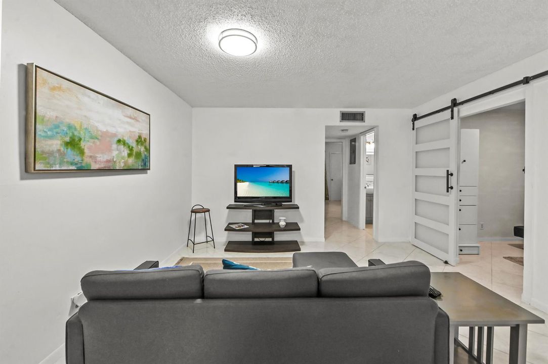 11 Living room 05
