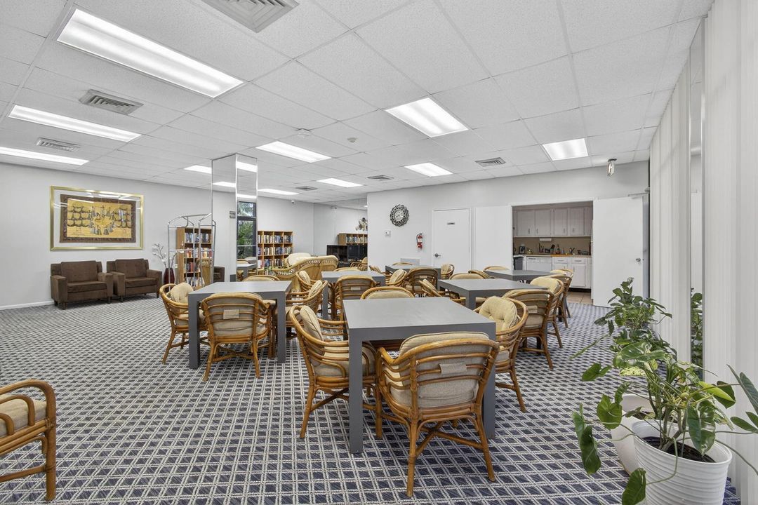 COMMUNITY ROOM / PARTY ROOM