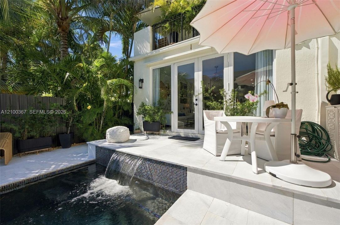 Pool/Patio