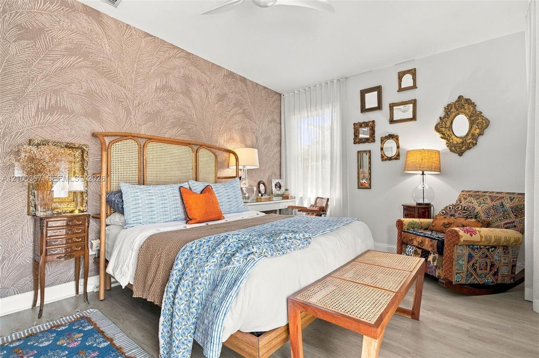 На продажу: $1,995,000 (3 спален, 2 ванн, 2406 Квадратных фут)
