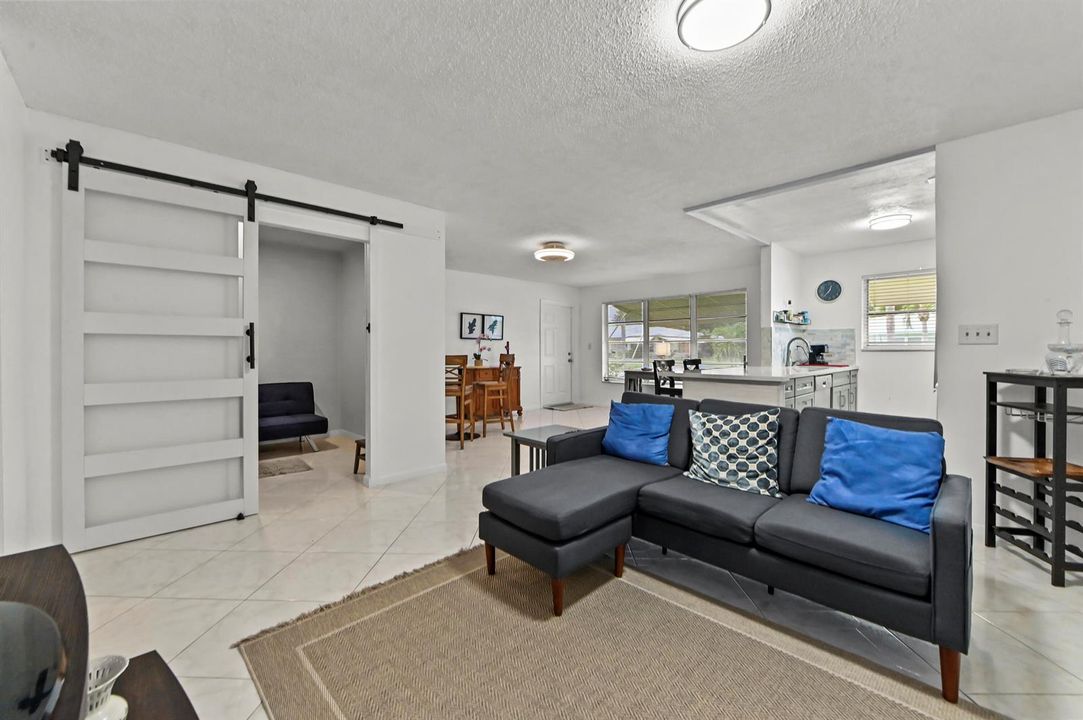 13 Living room 07