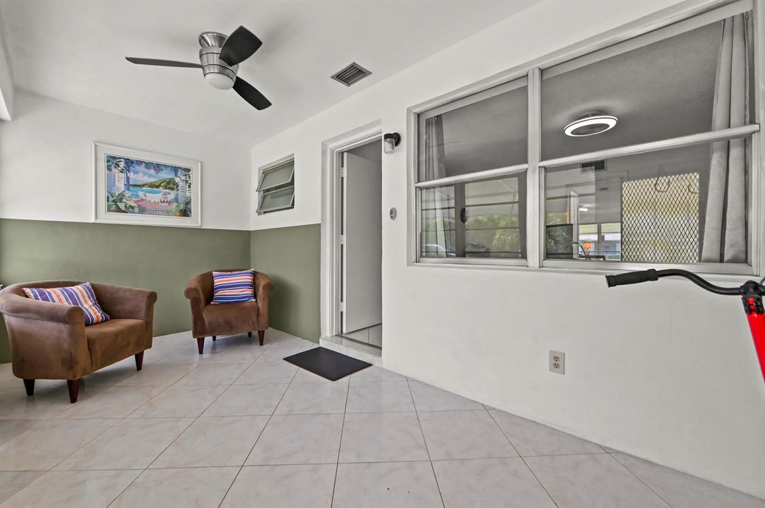 23 sunroom 01