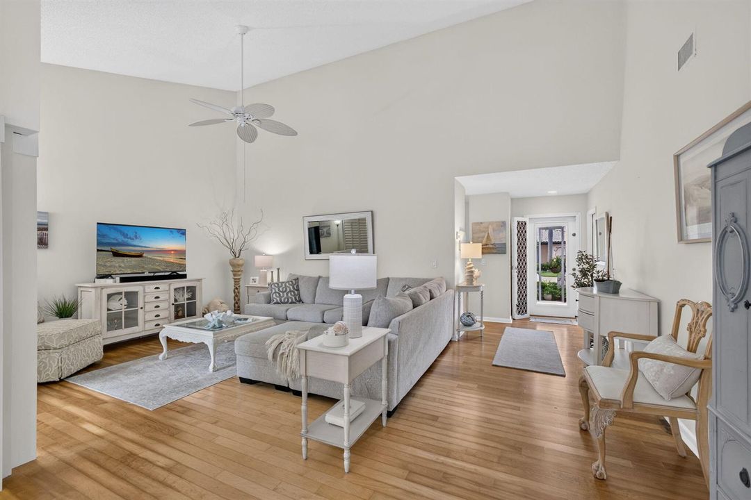 11-web-or-mls-5D1A1389