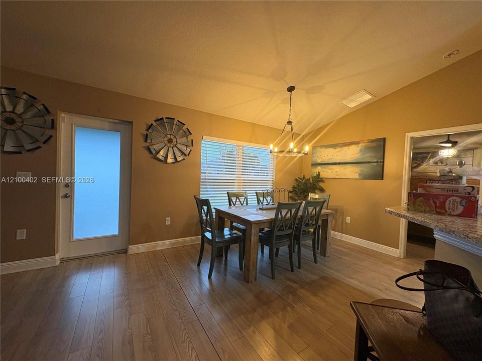 For Sale: $420,000 (4 beds, 2 baths, 1767 Square Feet)